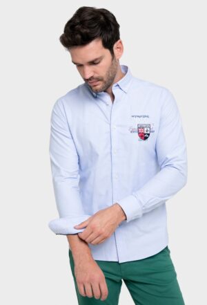 P23H-5445-CEL CAMISA POLO TEAM BORDADA COLOR CELESTE