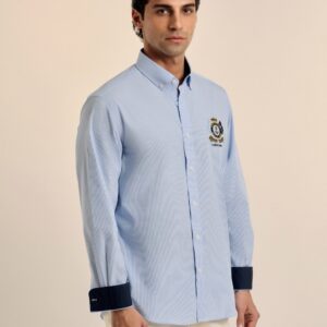 P25H-6152-CEL CAMISA CELESTE MODELO ESCUDO