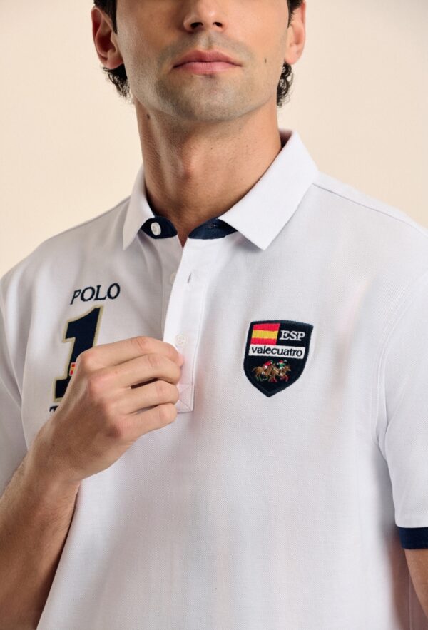 P25H-6177-BL POLOS ESCUDO ESPAÑA BLANCO - Imagen 5