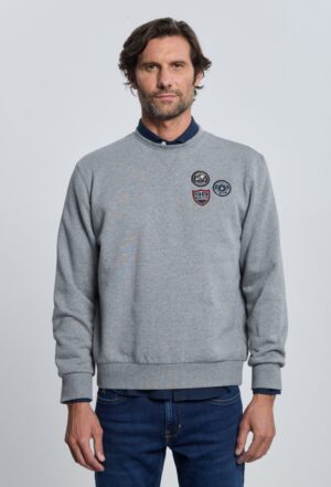 P25H-6394-GR Sudadera 3 escudos gris