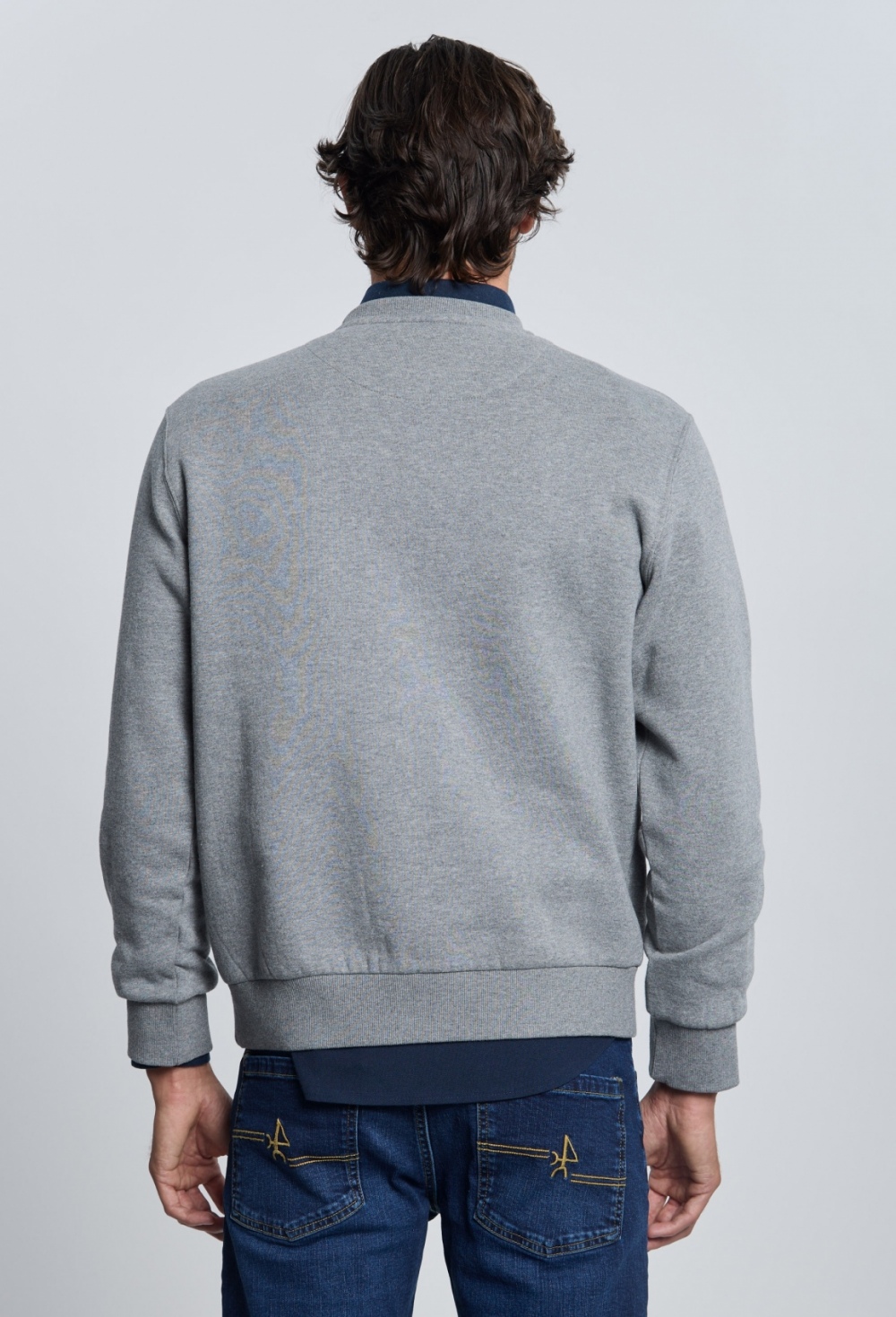 P25H-6394-GR Sudadera 3 escudos gris - Imagen 3