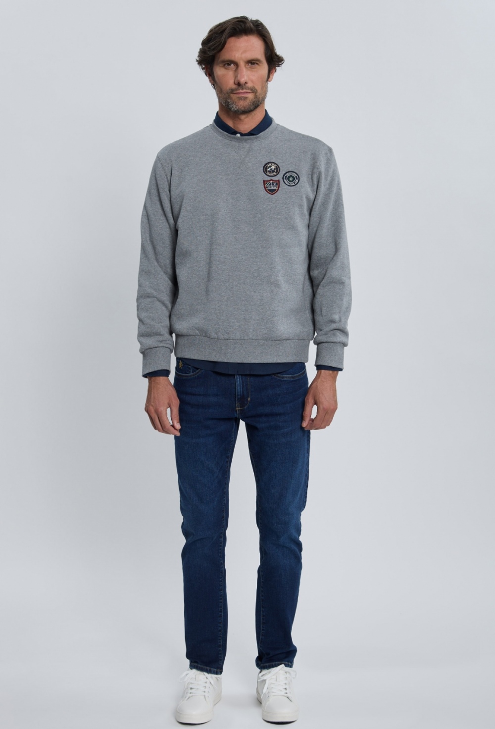 P25H-6394-GR Sudadera 3 escudos gris - Imagen 4