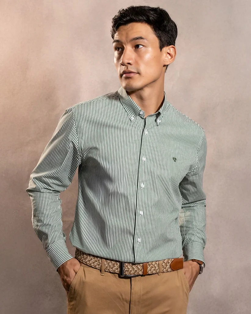 740610011 Camisa Antimanchas Popelina Rayas Verde Oscuro Logo Combinado